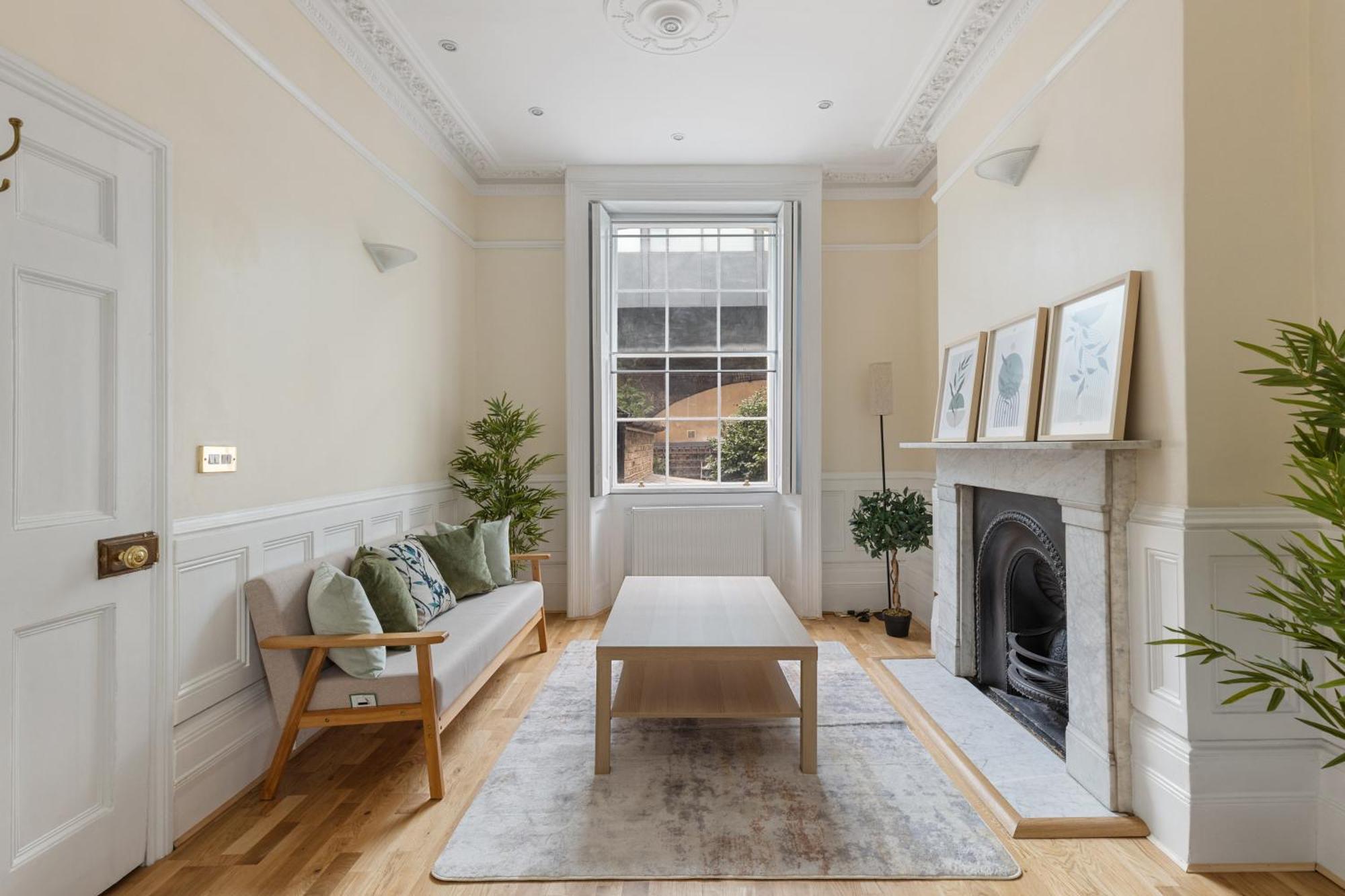 Parea Living - Spacious 4 Story House, Families, Big Groups Appartamento