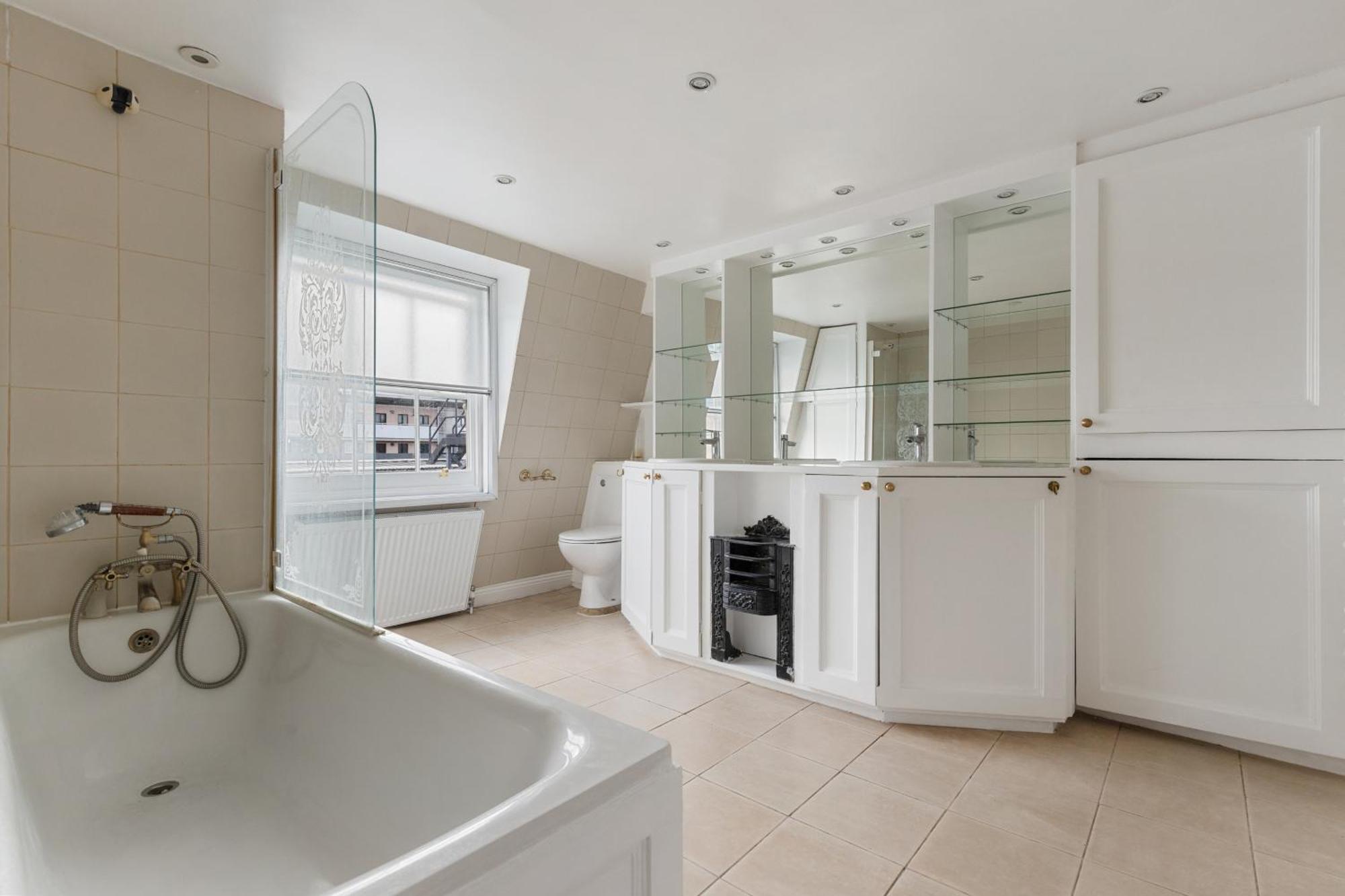 Appartamento Parea Living - Spacious 4 Story House, Families, Big Groups Londra